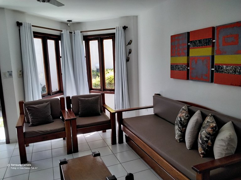 Duplex 2 Suites Taperapuan 200 mts da praia com churrasqueir