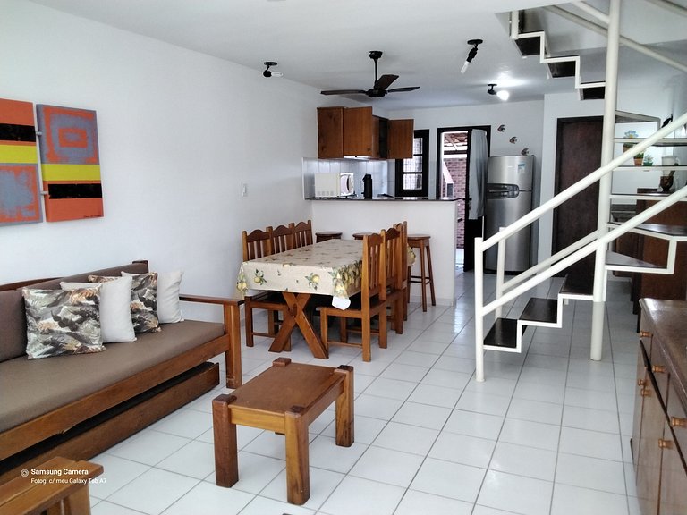 Duplex 2 Suites Taperapuan 200 mts da praia com churrasqueir