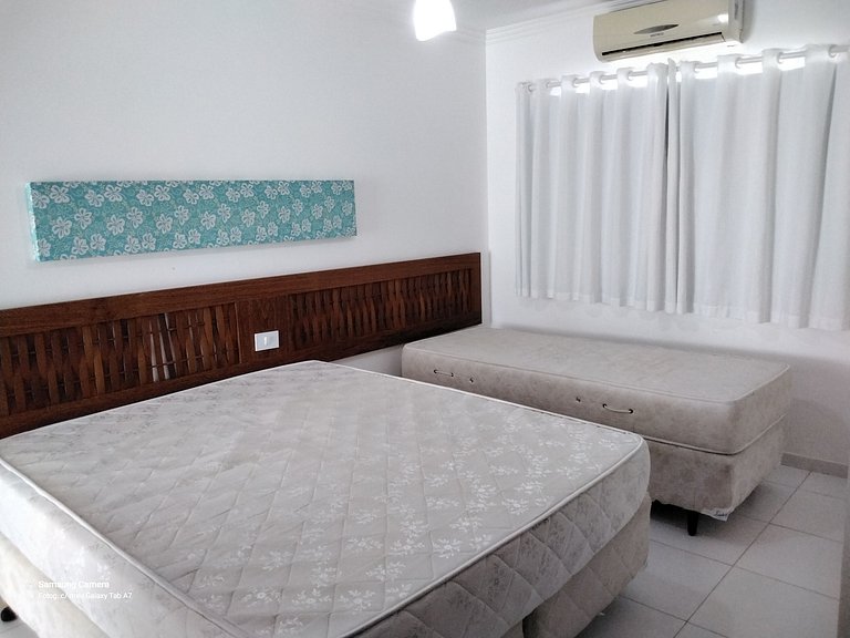 DUPLEX COM 3 SUITES A 350 MTS DA PRAIA DE TAPERAPUAN